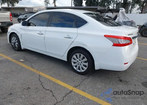 2015 Nissan Sentra S из США, поврежденный, VIN 3N1AB7AP9FY251264